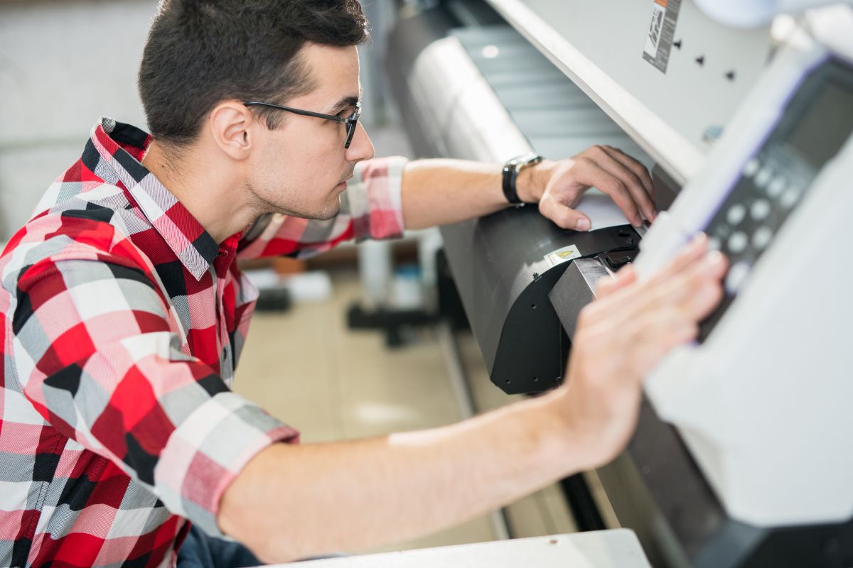 Fixing a wide format printer