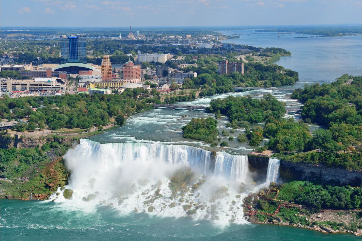 Niagra Falls in New York